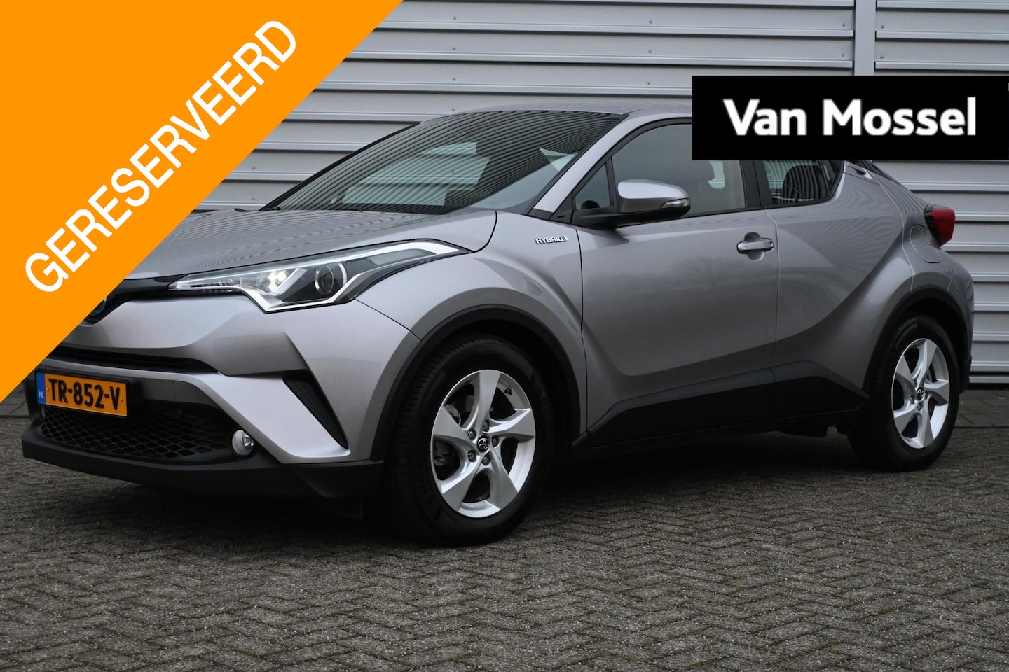 Toyota C-HR - 1.8 Hybrid Dynamic | Navigatie | Dodehoek detectie | Achteruitrijcamera | Nieuwstaat! - AutoWereld.nl