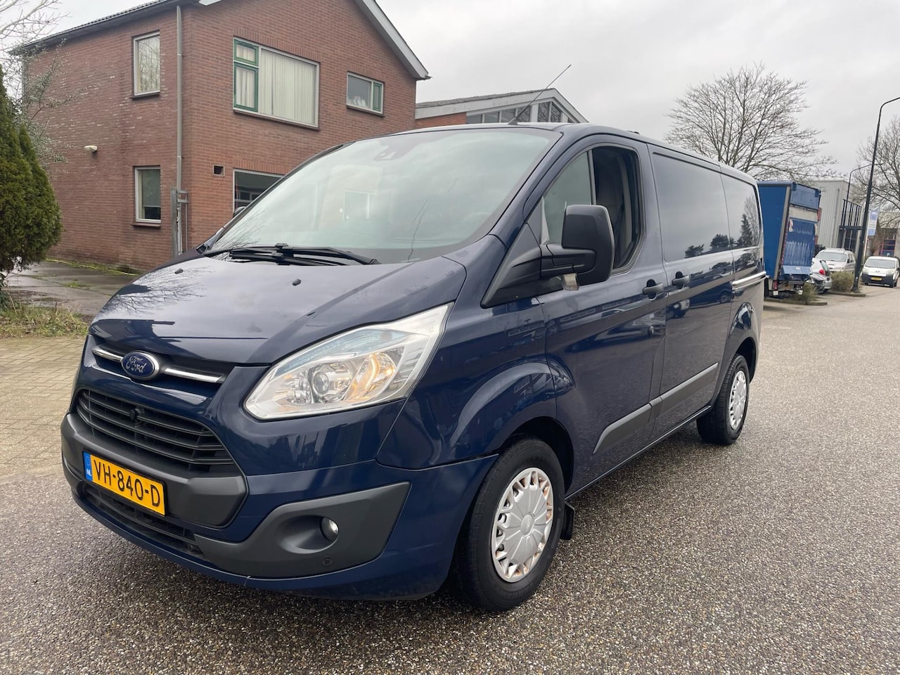 Ford Transit Custom - 270 2.2 TDCI L1H1 Trend 270 2.2 TDCI L1H1 Trend - AutoWereld.nl