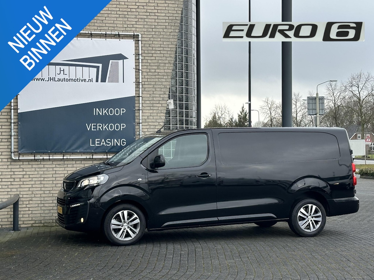 Peugeot Expert - 231L 2.0 BlueHDI 120 Premium Pack 231L 2.0 BlueHDI 120 Premium Pack*NAVI*A/C*HAAK* - AutoWereld.nl