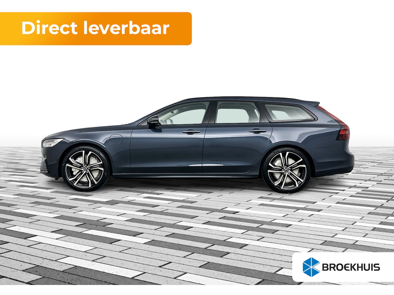 Volvo V90 - 2.0 T6 Plug-in hybrid AWD Plus Dark | Luchtvering | Trekhaak | Stoelventilatie | H&K Audio - AutoWereld.nl