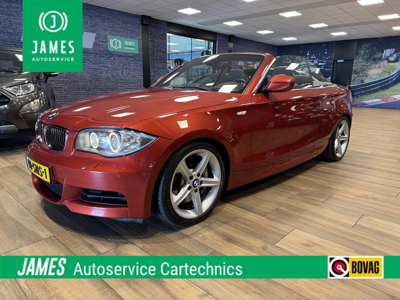 BMW 1-serie Cabrio - 135i High Executive | LCI | Harman/Kardon / Sportstoelen / Stoel/Stuur verwarming | - AutoWereld.nl