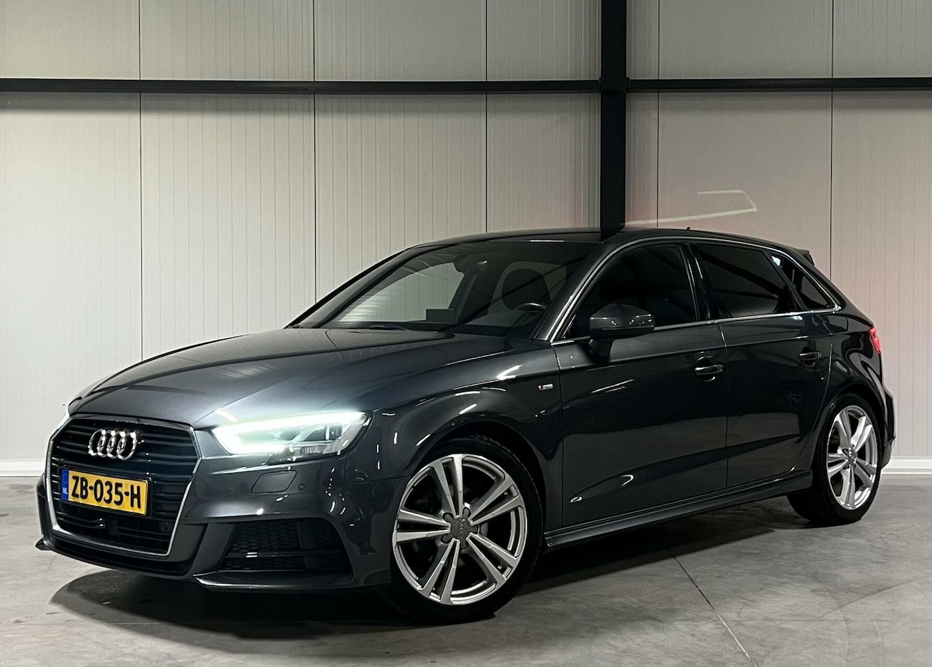 Audi A3 Sportback - 35 TFSI 3X S-line Clima Navi PDC Stoelverw - AutoWereld.nl