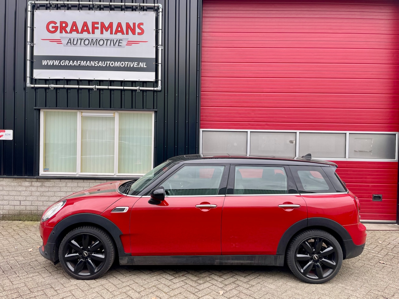 MINI Clubman - 1.5 Cooper Chili Hyde Park Mini Clubman 136pk, Bj. 2017 Panoramadak, Led/Xenon, 80.000km 1 jaar garantie - AutoWereld.nl