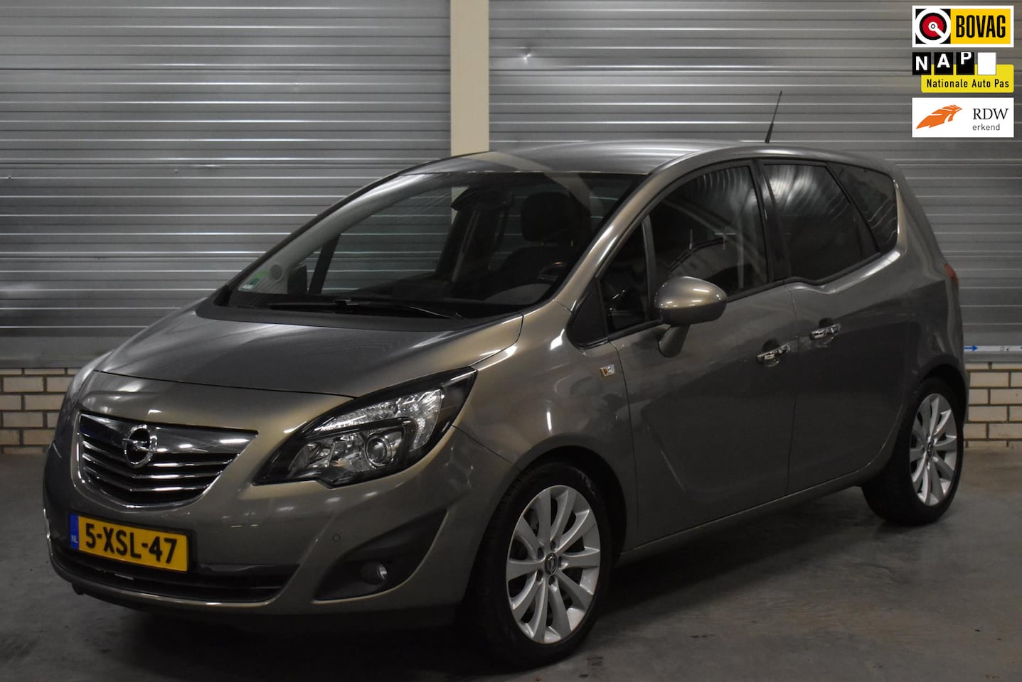 Opel Meriva - 1.4 Turbo Cosmo Vol Automaat +Parkeersensoren|Navigatie|Bluetooth|Stoel/Stuurverwarming|Tr - AutoWereld.nl