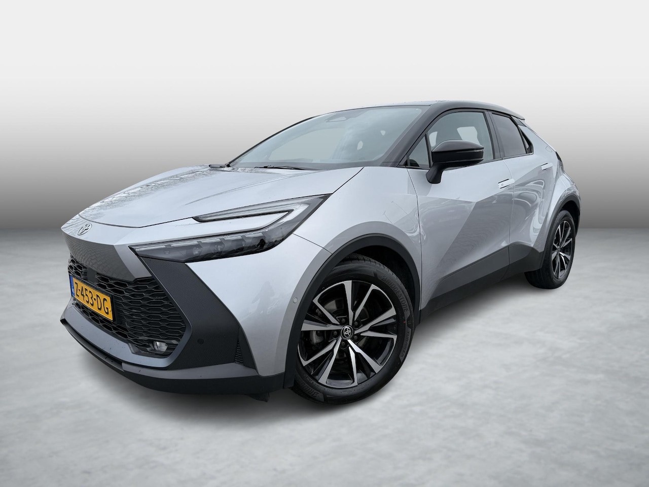 Toyota C-HR - 1.8 Hybrid 140 First Edition | Dodehoek - AutoWereld.nl