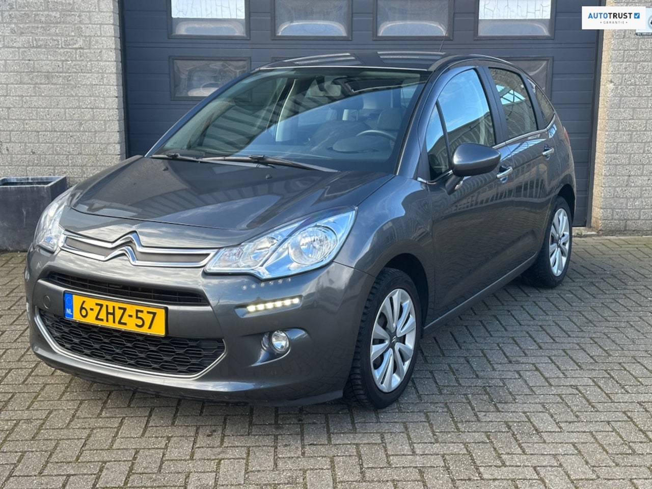 Citroën C3 - 1.2 PureTech Collection / Navi / 1Jr APK / Airco / LED - AutoWereld.nl