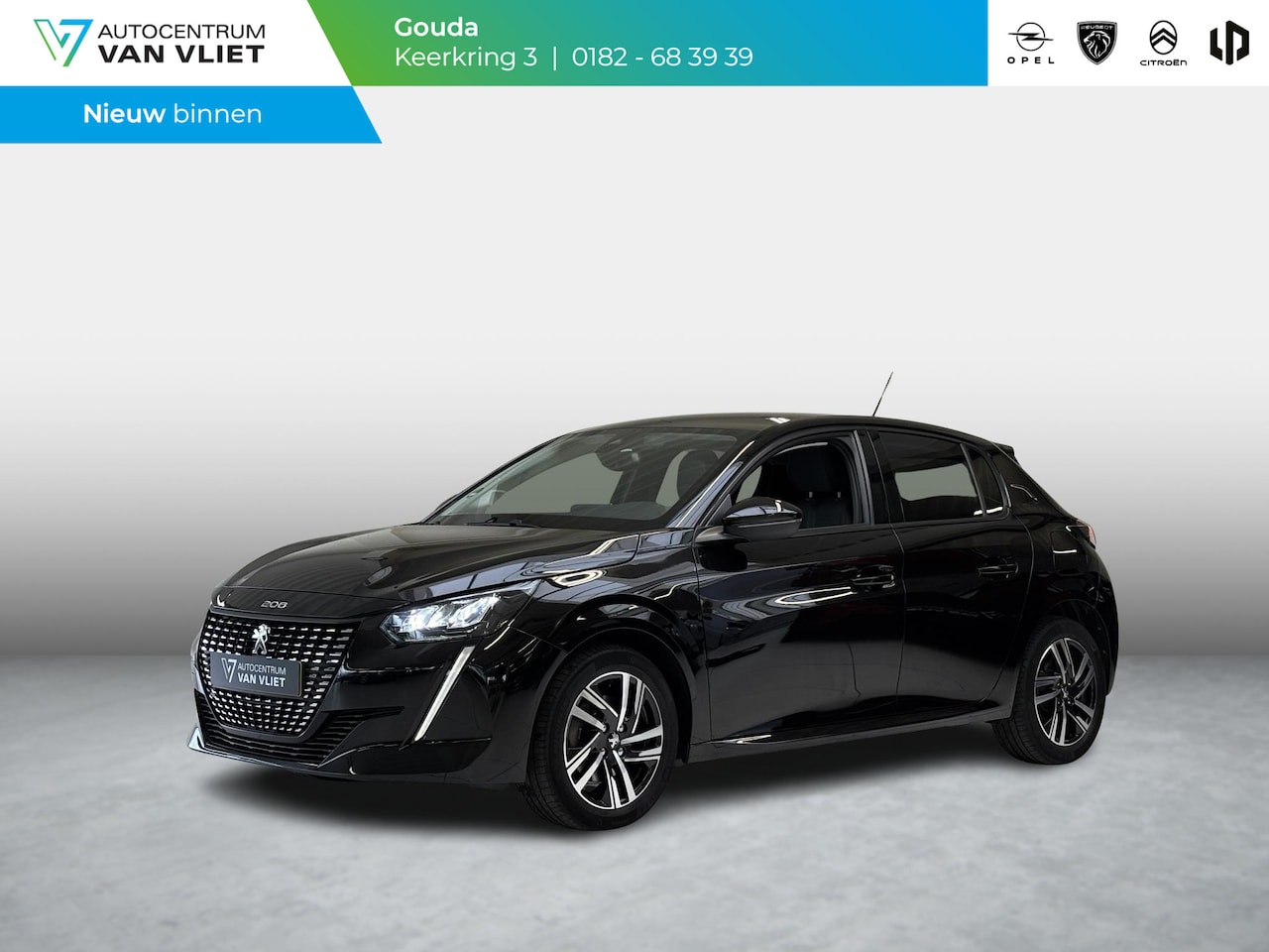 Peugeot 208 - 1.2 PureTech Allure Navigatie | Achteruitrijcamera | Android auto / Apple carplay | Cruise - AutoWereld.nl