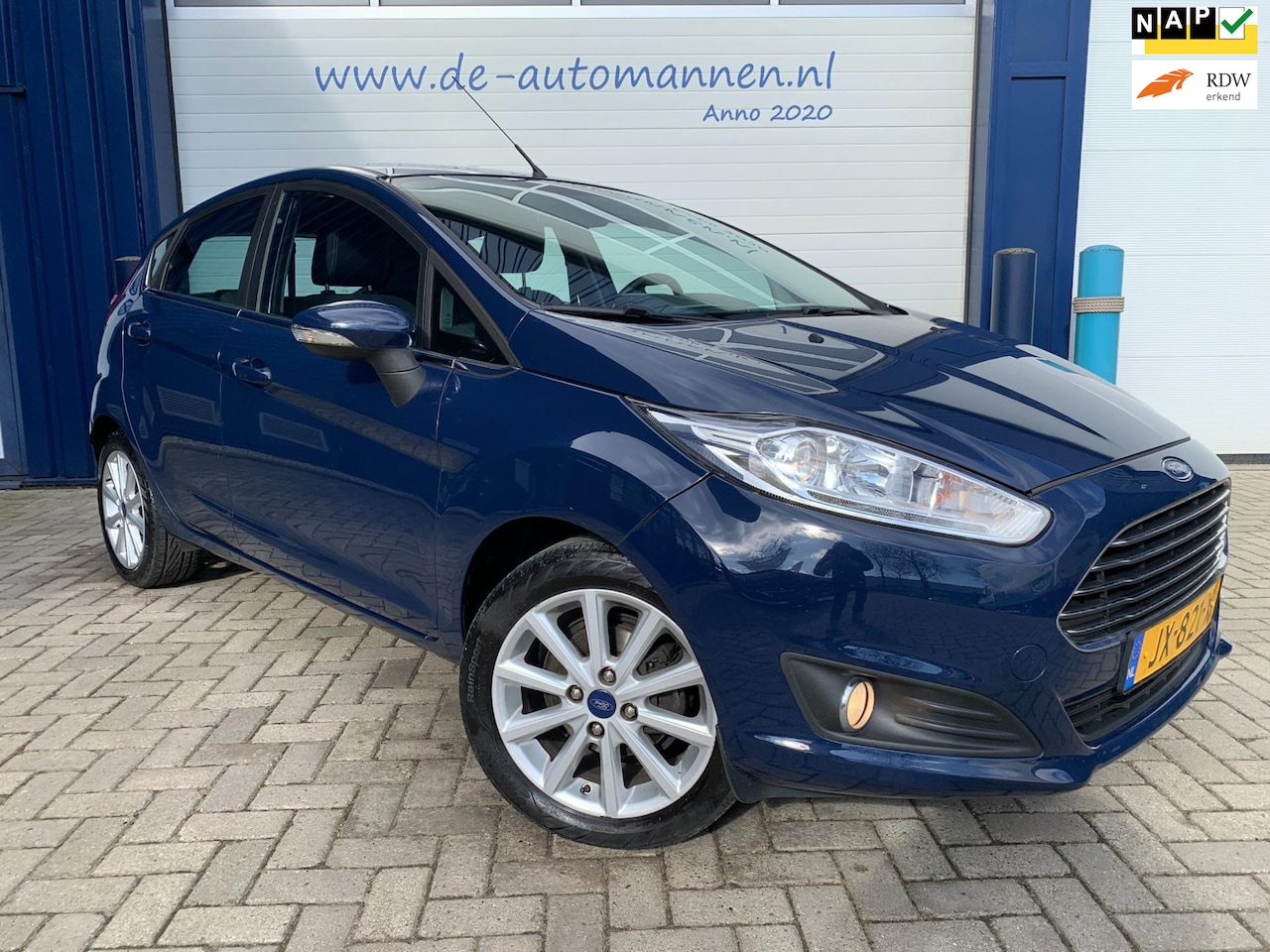 Ford Fiesta - 1.0 Titanium 80pk 5-drs / AIRCO / NAVI / BLUETOOTH - AutoWereld.nl