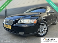 Volvo V70 - 2.4 Edition 5CIL YOUNGTIMER CLIMA*CRUISE*CV+AFS*LEER