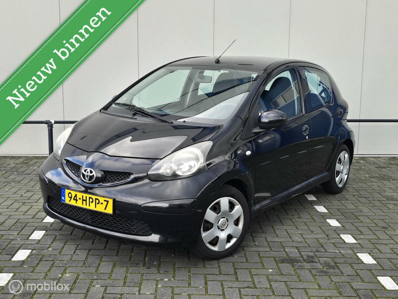 Toyota Aygo - 1.0-12V Comfort 1.0-12V Comfort Nieuwe APK! - AutoWereld.nl