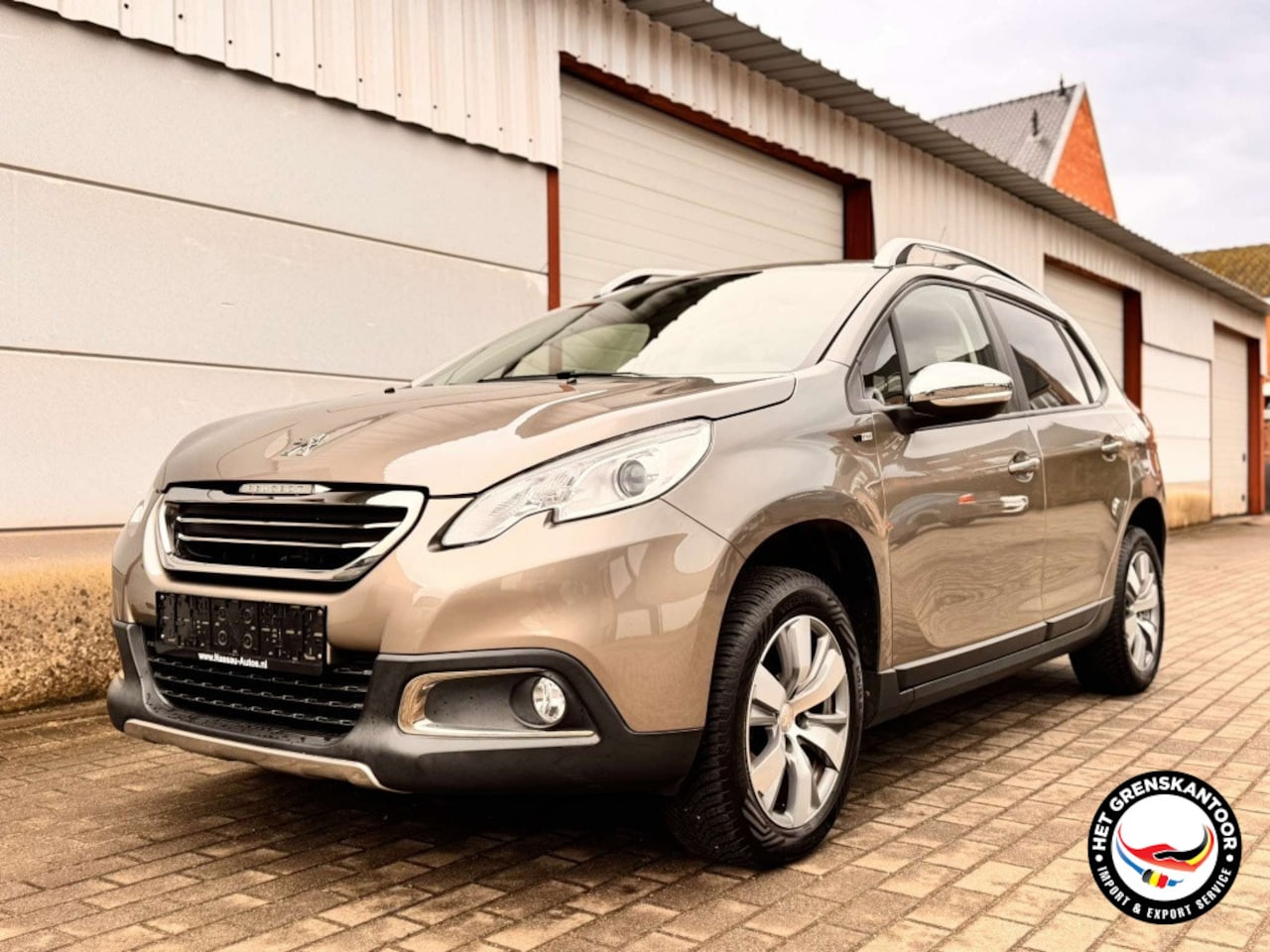 Peugeot 2008 - 1.2 PureTech Allure 1.2 PureTech Allure | Nieuwe APK - AutoWereld.nl