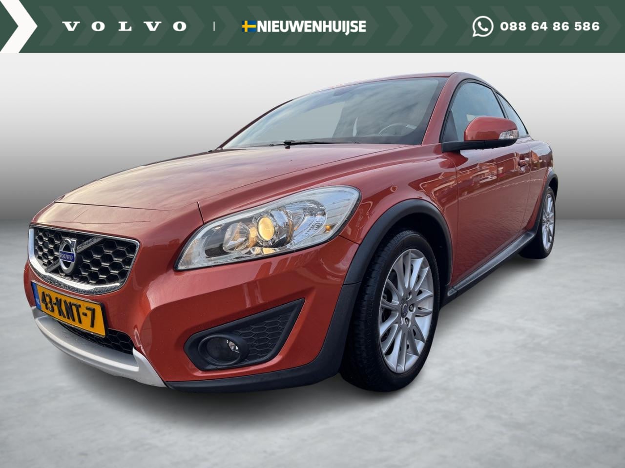 Volvo C30 - 2.0 Kinetic | Leder | Spoiler | Sport Pakket | Bluetooth | High performance audio | - AutoWereld.nl