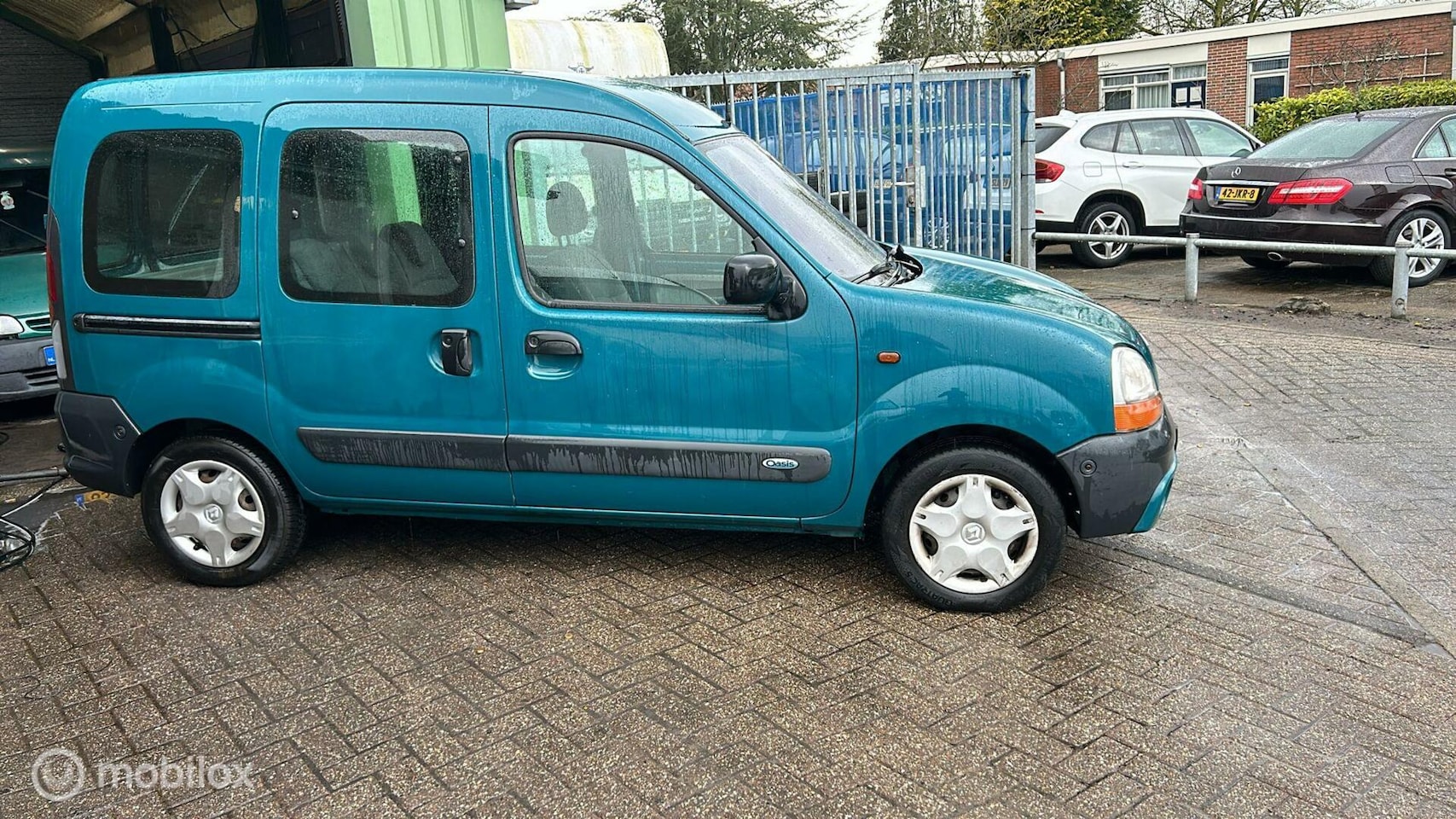 Renault Kangoo - combi 1.2-16V Authentique - AutoWereld.nl