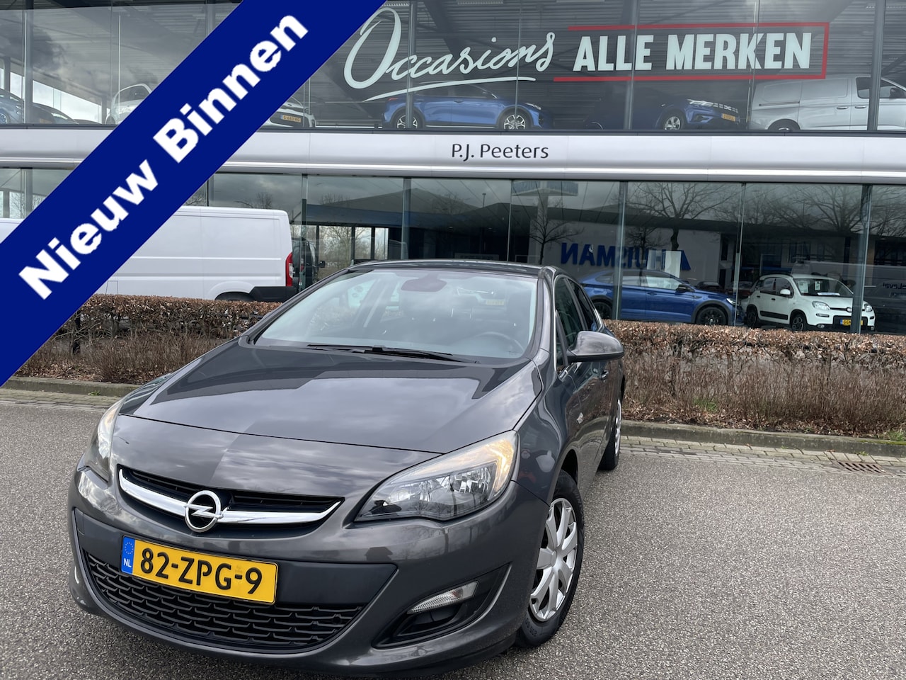 Opel Astra - 1.4 Turbo Cosmo Mistlampen - Lederen stuurwiel - cruise control - radio - Licht metalen ve - AutoWereld.nl