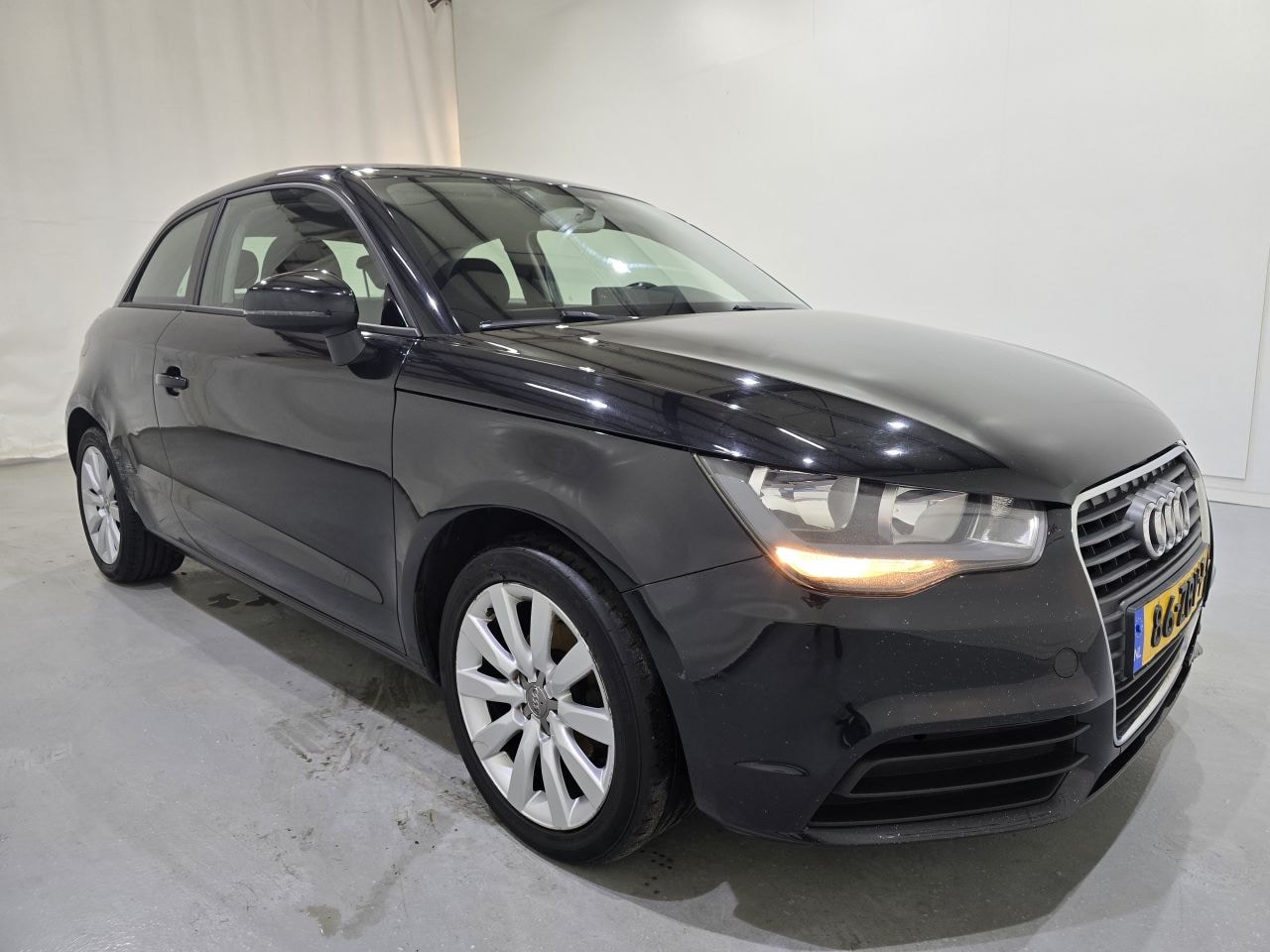 Audi A1 - 1.2 TFSI Connect Navi 63Kw 3Drs - AutoWereld.nl