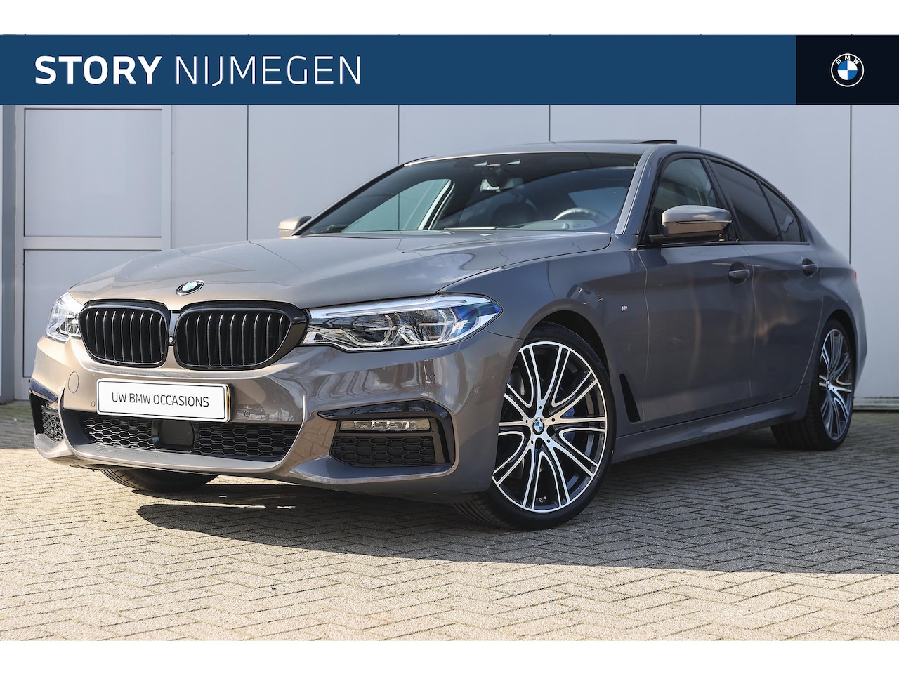 BMW 5-serie - 530i High Executive M Sport Automaat / Schuif-kanteldak / Stoelventilatie / Adaptieve LED - AutoWereld.nl