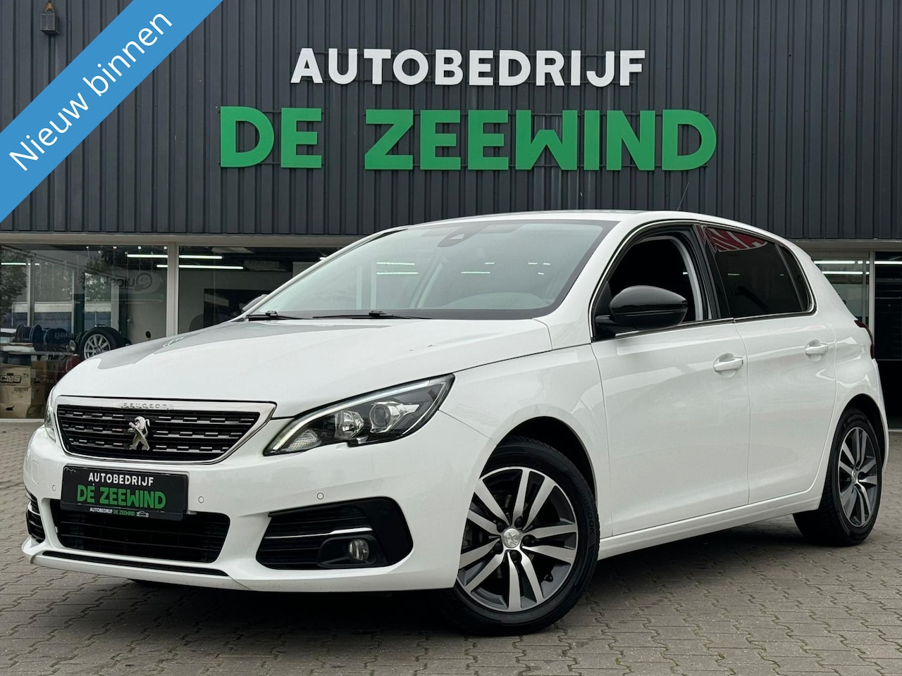 Peugeot 308 - 1.2 PureTech Blue Lease Premium 1.2 PureTech Blue Lease Premium - AutoWereld.nl