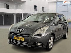 Peugeot 5008 - 1.6 THP Blue Executive 7p. PANO NAVI PSENSOR CRUISE TREKHAAK 2 X SLEUTELS