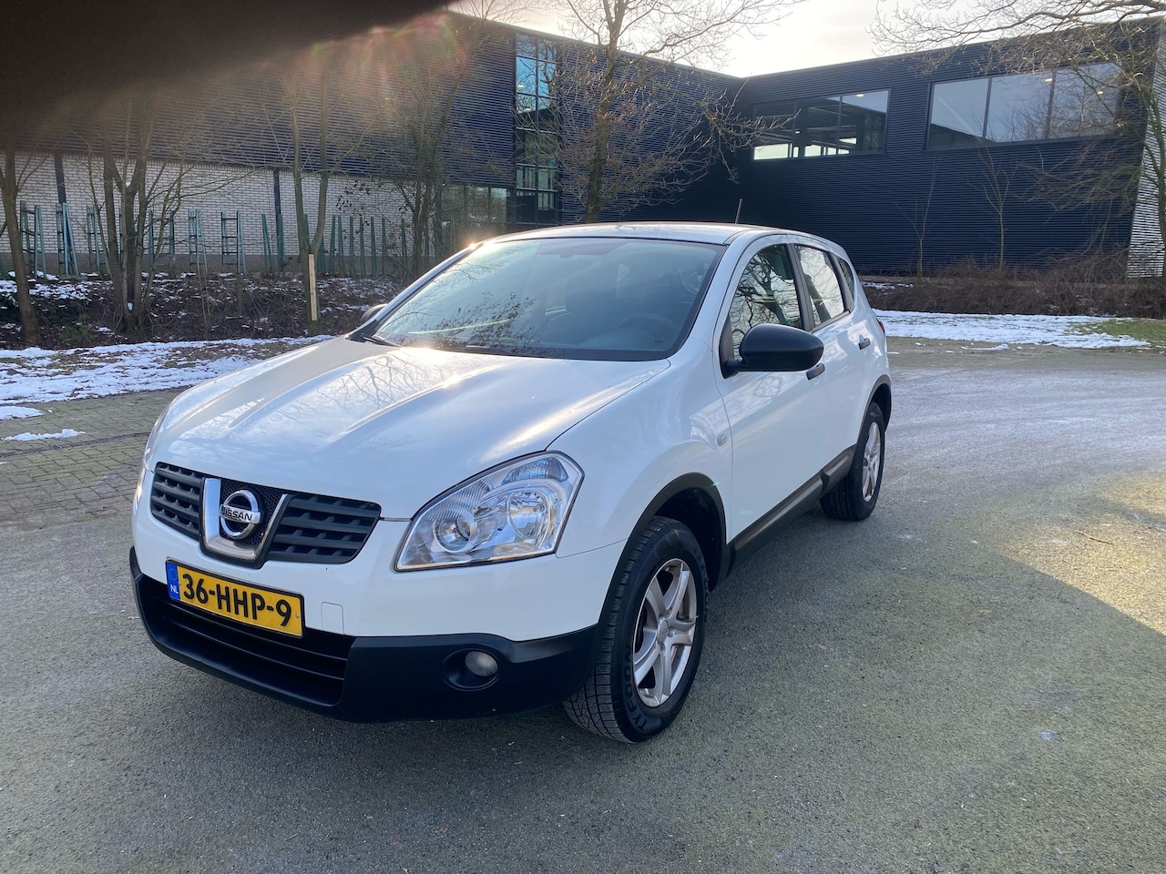 Nissan Qashqai - 1.6 Visia - AutoWereld.nl