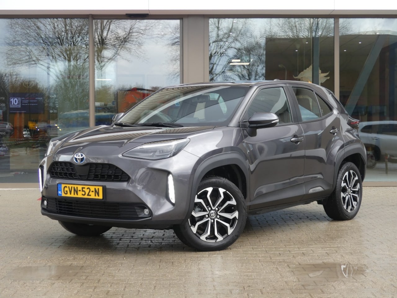 Toyota Yaris Cross - 1.5 Hybrid Dynamic Plus | Trekhaak | Parkeersens. | Stuur en sto - AutoWereld.nl