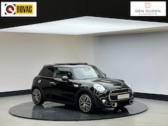 MINI Cooper S - 2.0 |JCW pakket | Panoramadak | JWC uitlaat | 18'' lm velg| NL auto