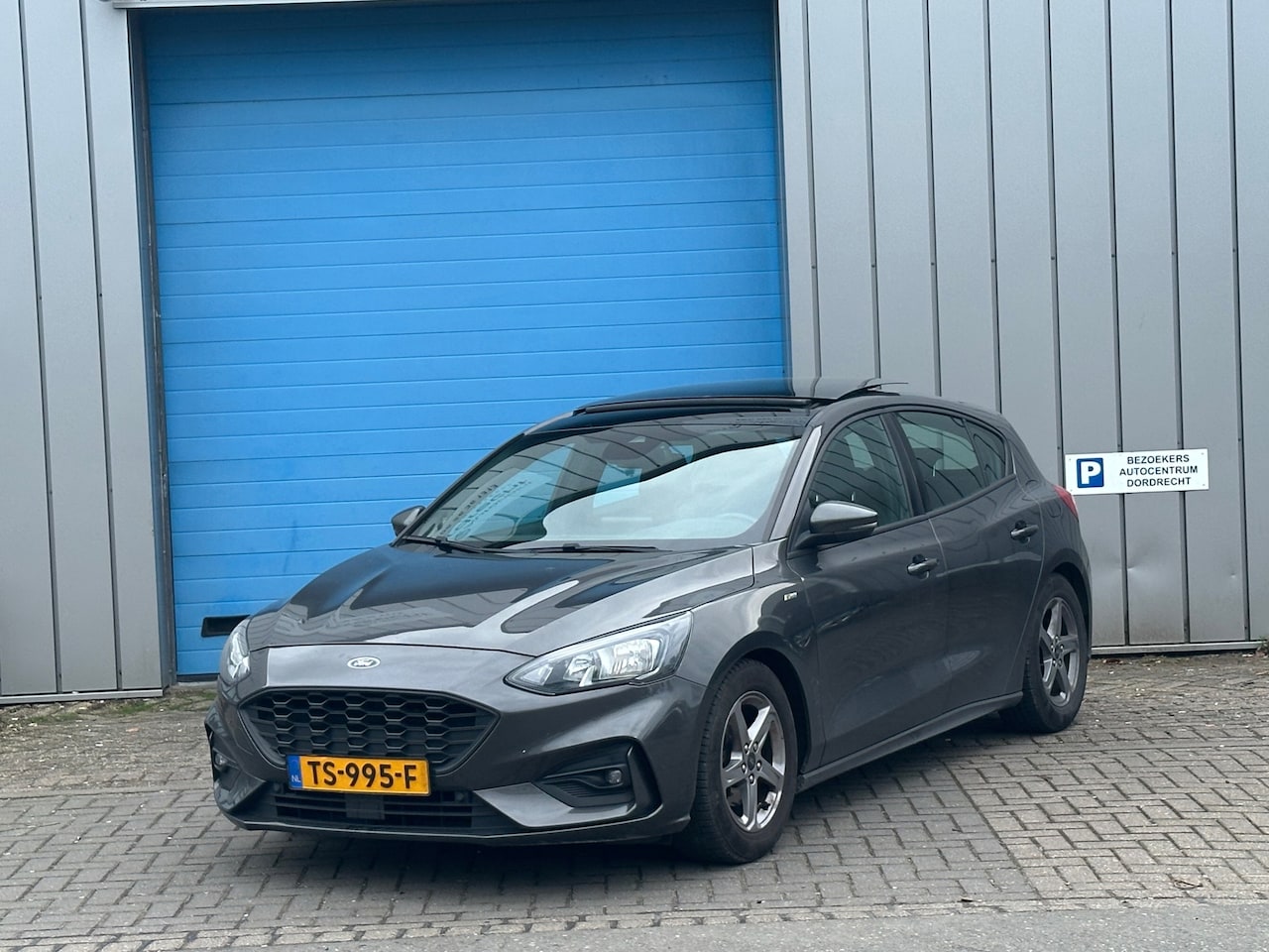 Ford Focus - 1.5 EcoBlue ST Line PANO B&O AUT - AutoWereld.nl