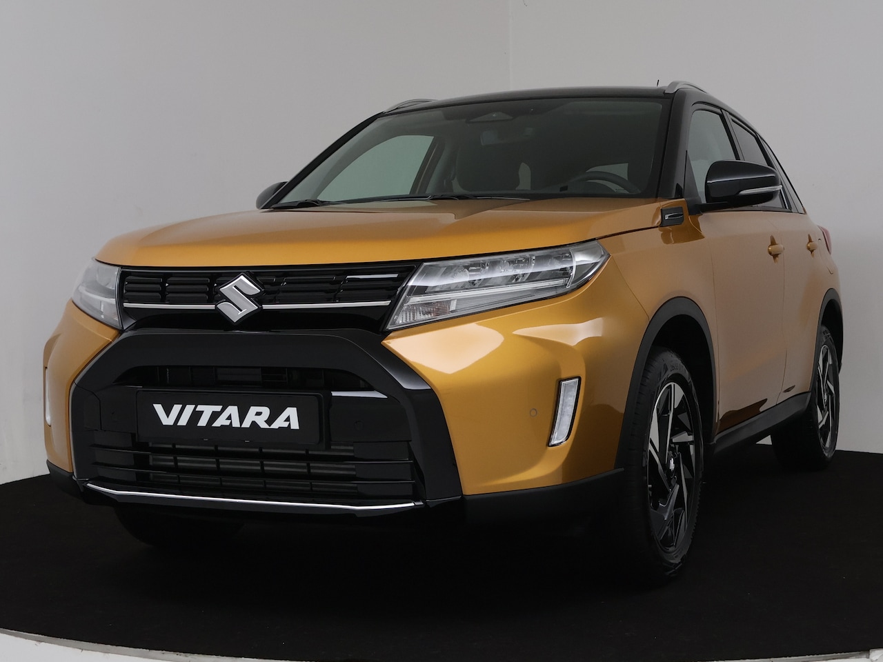 Suzuki Vitara - 1.4 Boosterjet Style Smart Hybrid | Apple Carplay / Android Auto (Navigatie) | Parkeersens - AutoWereld.nl