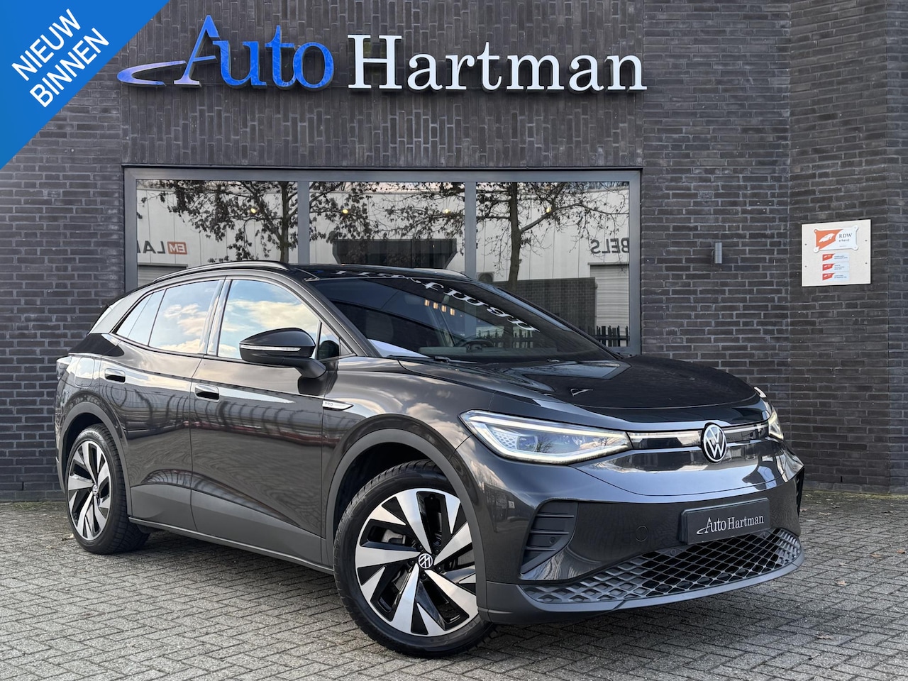 Volkswagen ID.4 - Family 77 kWh Pro Performance PANO | ACC | Lane assist | Elek. Trekhaak - AutoWereld.nl