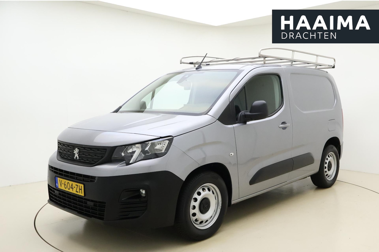 Peugeot Partner - 1.5 BlueHDI Premium Automaat | Navigatie | Camera | Climate Control | Keyless Entry & Star - AutoWereld.nl