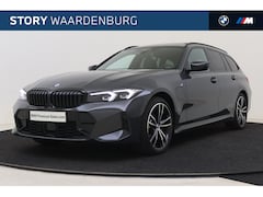 BMW 3-serie Touring - 320e High Executive M Sport Automaat / Panoramadak / Sportstoelen / M Adaptief onderstel /