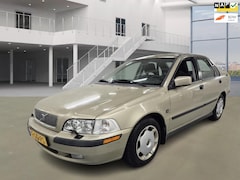 Volvo S40 - 1.8 Dynamic/APK TOT 22-10-2025