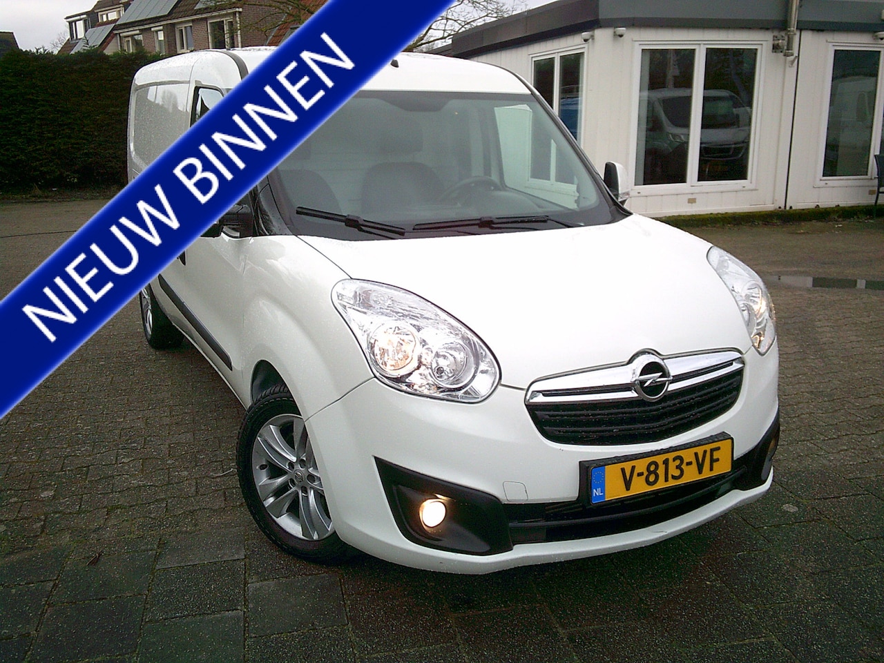 Opel Combo - 1.6 CDTi L2H1 Sport VOORZIEN VAN AIRCO+CRUISE+TREKHAAK !!! - AutoWereld.nl