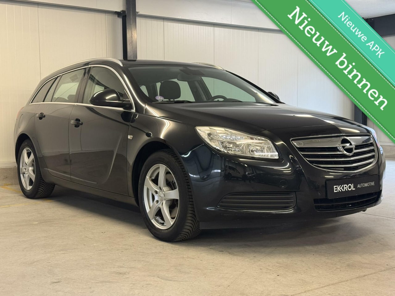 Opel Insignia Sports Tourer - 2.0T Ed. Automaat (Trekh./NAP) - AutoWereld.nl