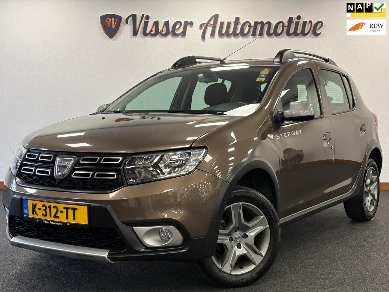 Dacia Sandero Stepway - 0.9 TCe Stepway*Cruise-Control*Airco*PDC*Navi* - AutoWereld.nl