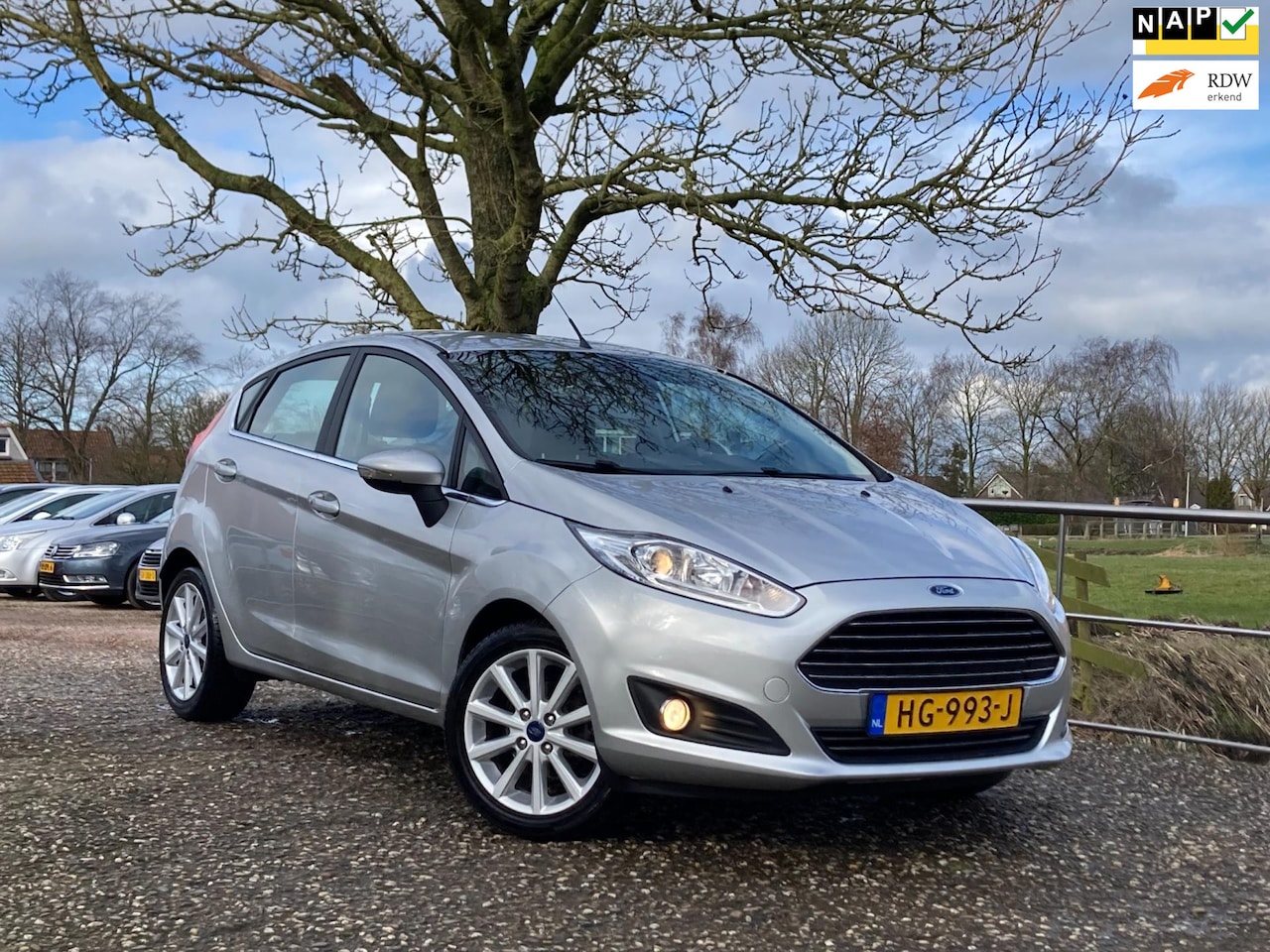 Ford Fiesta - 1.0 Titanium | NAP | Navi + Keyless + Clima + Cruise nu €7.450,-!! - AutoWereld.nl