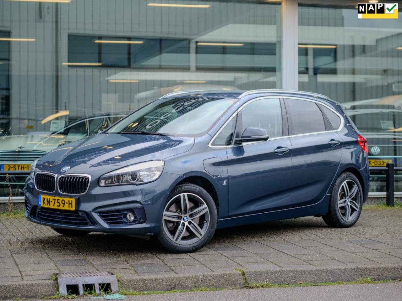 BMW 2-serie Active Tourer - 225xe iPerformance Centennial Executive AUTOMAAT SPORTSTOELEN NL AUTO NAP M PAKKET - AutoWereld.nl