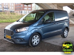 Ford Transit Courier - 1.5 TDCI Trend Duratorq S&S slechts 122.000 km