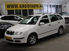 Skoda Fabia Combi - 1.4 TDI Elegance Airco, Trekhaak, Stuurbekrachtiging