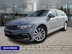 Volkswagen Passat Variant - 1.4 TSI PHEV GTE Business | ACC | Camera | Trekhaak |