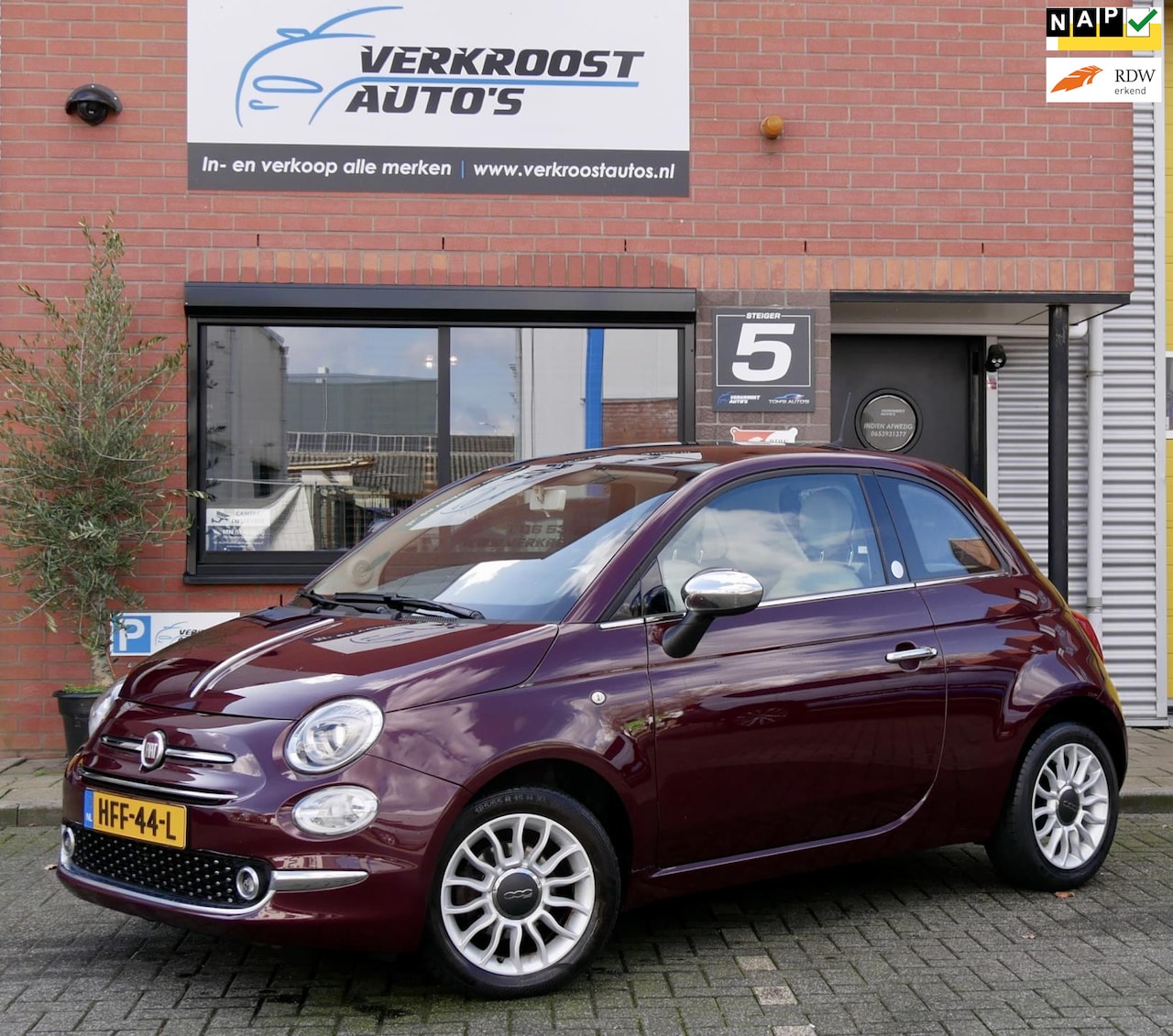 Fiat 500 - 1.2 Lounge. navi. pano. DAB. zeer mooi - AutoWereld.nl