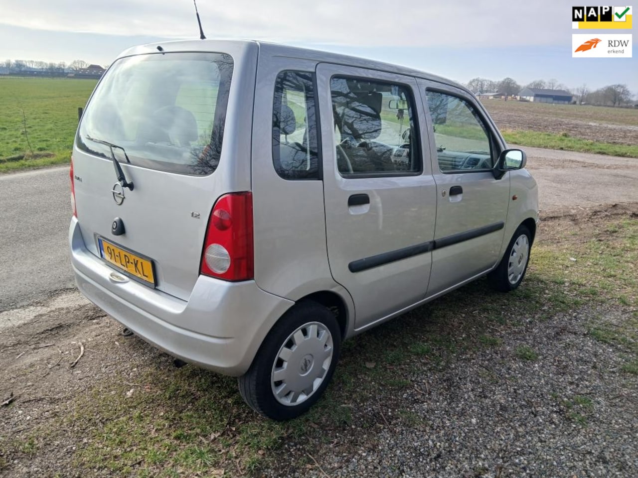 Opel Agila - 1.2-16V Comfort 1.2-16V Comfort - AutoWereld.nl