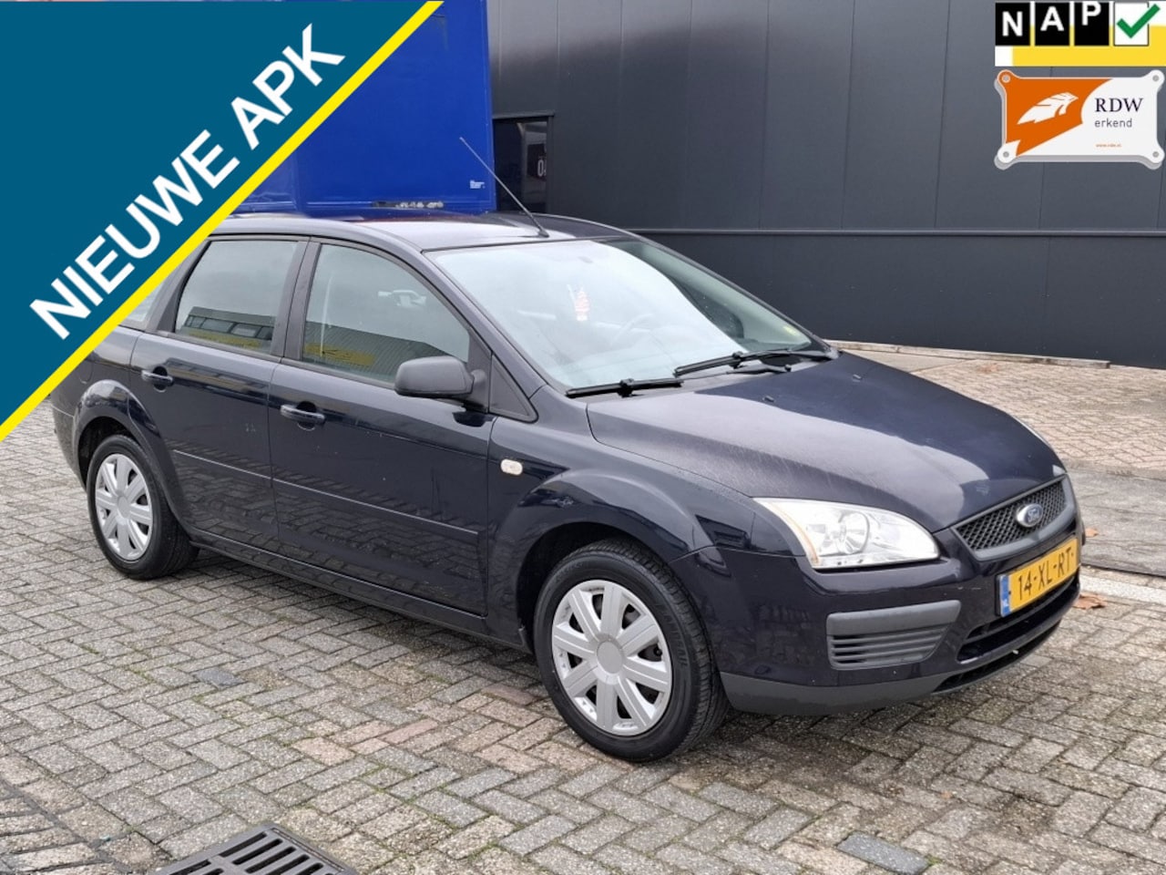 Ford Focus - Break 1.6-16V Trend Airco Nieuwe APK - AutoWereld.nl