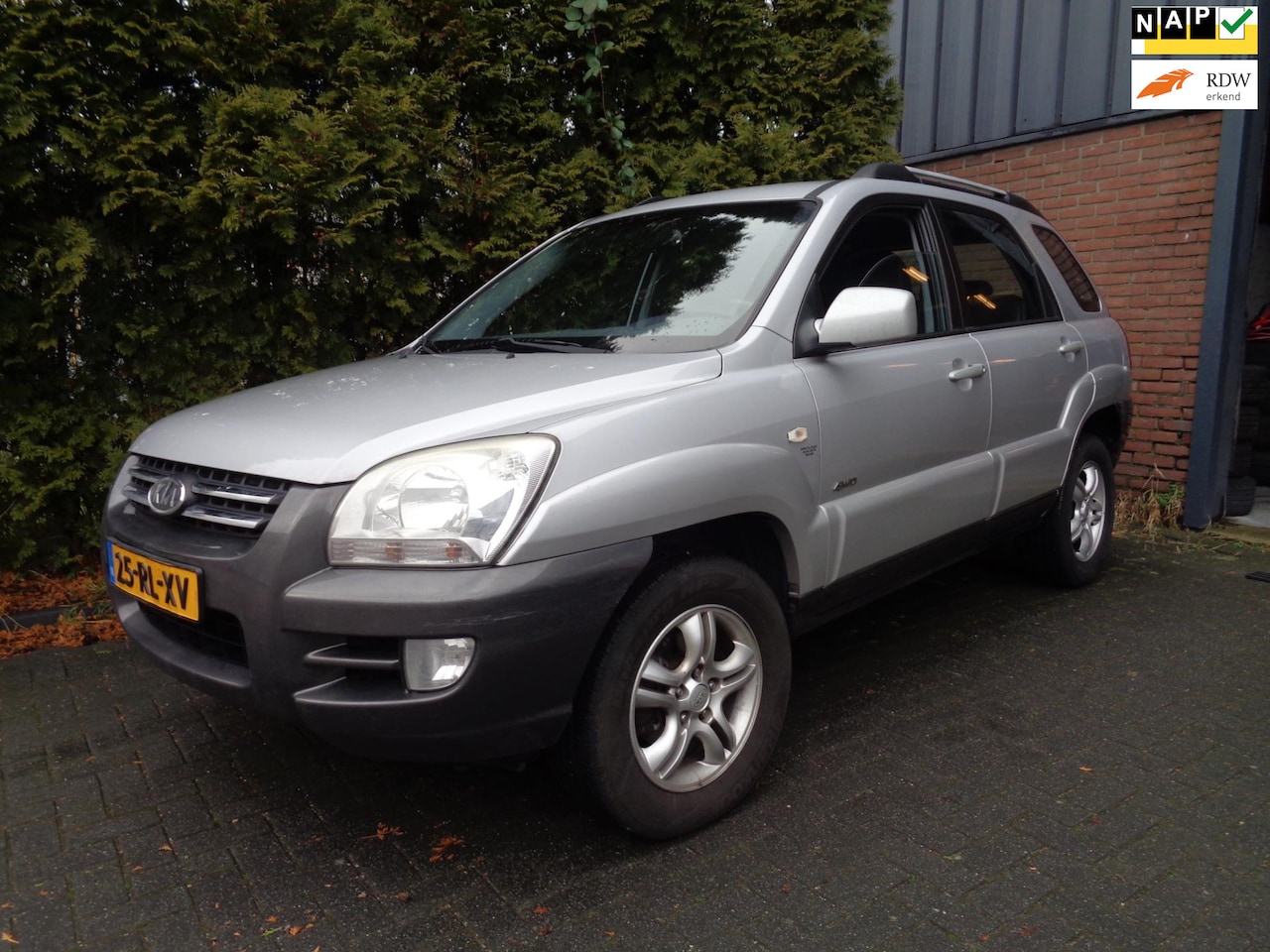 Kia Sportage - 2.7 V6 Adventure 4WD 2.7 V6 Adventure 4WD,Clima,Cruise control - AutoWereld.nl