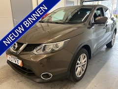 Nissan Qashqai - 1.2 Connect Edition NL AUTO | PANO | TREKHAAK | NAVI | LAGE KM