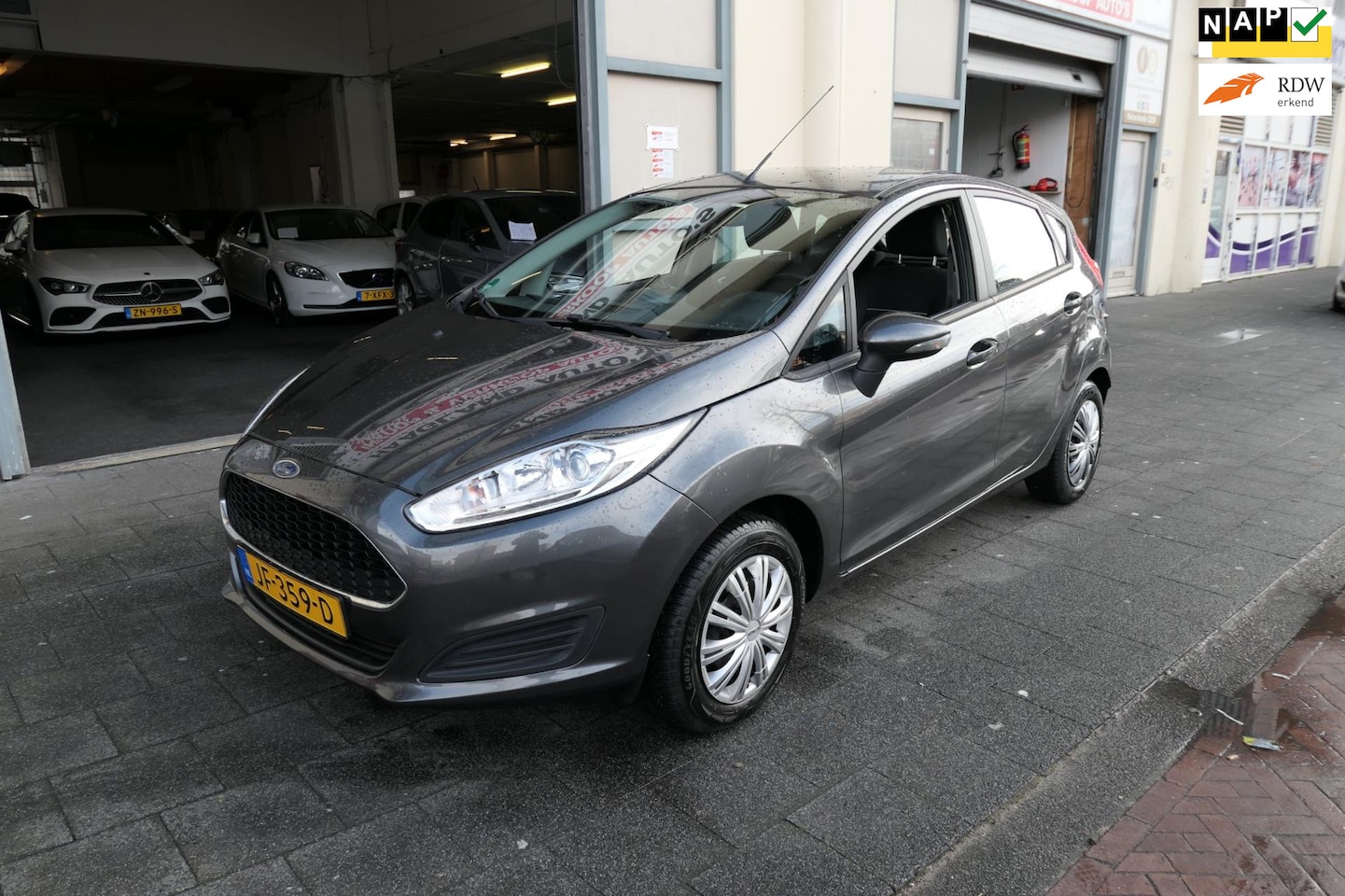 Ford Fiesta - 1.0 Style Apk/Boekjes/Nap/Airco/Navi/Cd/Aux/Usb/1e eigenaar - AutoWereld.nl