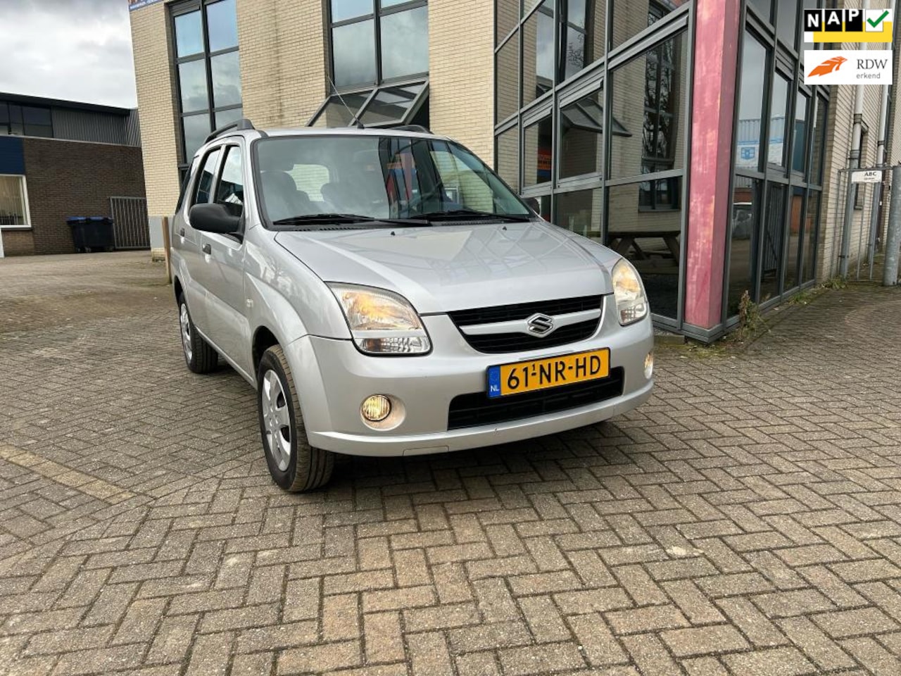 Suzuki Ignis - 1.3-16V GLS Bj.2004 Kmst.221930 met Apk tot 11-06-2025 - AutoWereld.nl