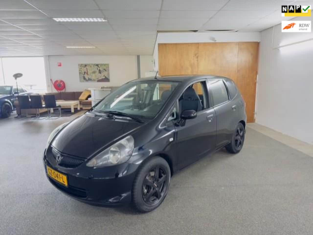 Honda Jazz - 1.2 S 1.2 S , Apk Nieuw,Airco,E-Ramen,Lm velgen,N.A.P,5Deurs,2 sleutels,Goed onderhouden!! - AutoWereld.nl