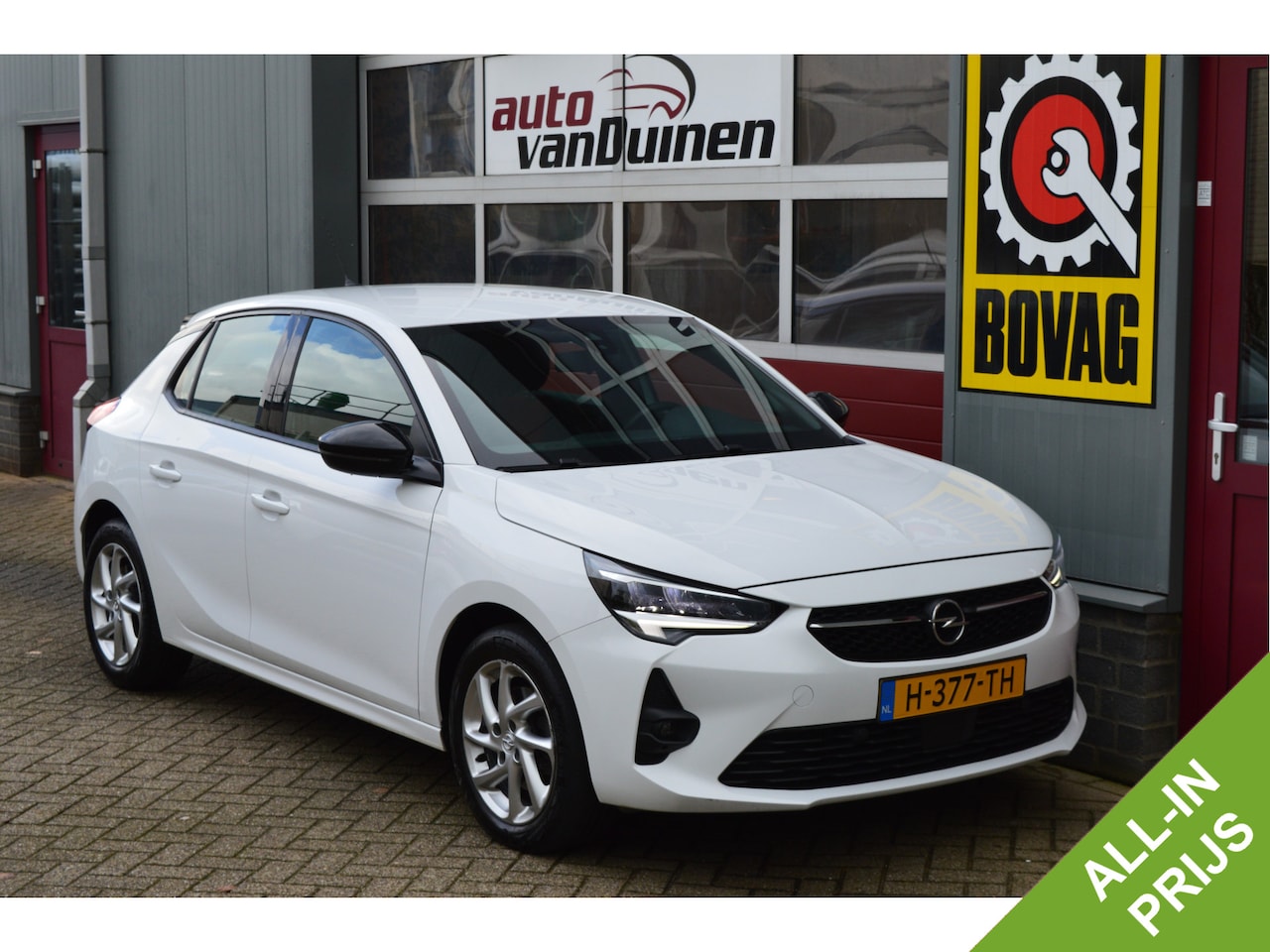 Opel Corsa - 1.2 GS Line O.a: Stoelverw, Airco, DAB, Navi, Carplay, Rijklaar, Etc. All-in prijs! - AutoWereld.nl