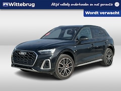 Audi Q5 - 55 TFSI e S edition / Panorama dak / 20 Inch / zwenkbare haak / Matrix Led / Virtual Cockp