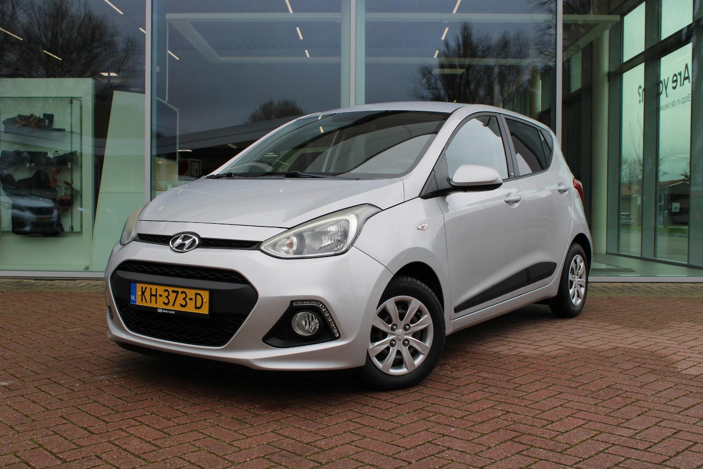 Hyundai i10 - 1.0i i-Motion Go! 2016 1.0i i-Motion Go! 2016 - AutoWereld.nl